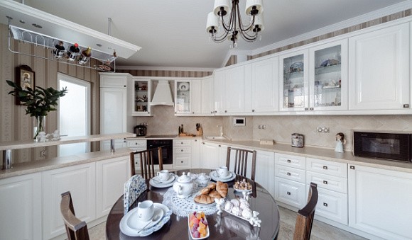 Глянцевая кухня в Липецке