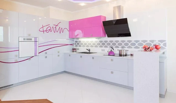 Белая кухня во Владивостоке