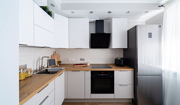 Белая кухня в Липецке