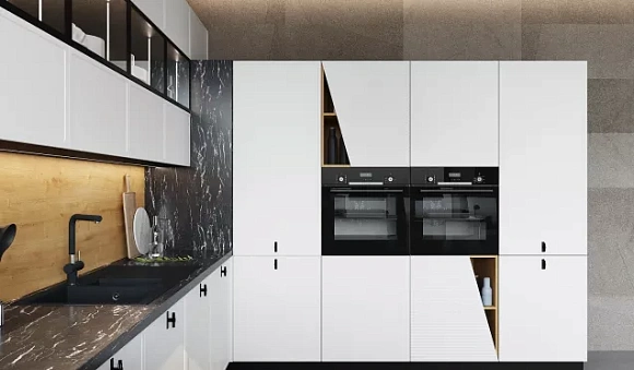 Светлая кухня в Санкт-Петербурге