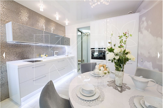 дизайн кухни белой глянцевой