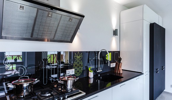 Черная кухня в Новосибирске