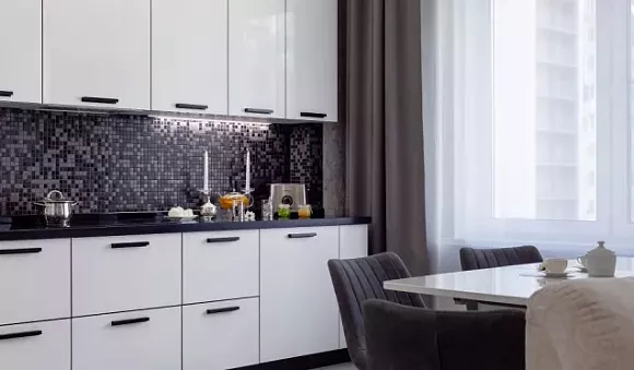 Глянцевая кухня в Казани