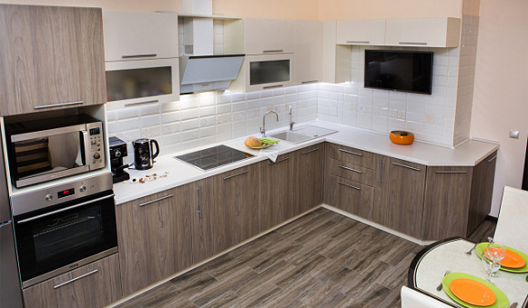 Белая кухня в Липецке