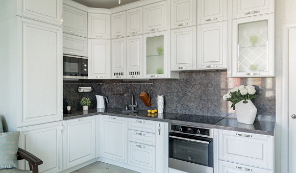 Белая кухня во Владивостоке