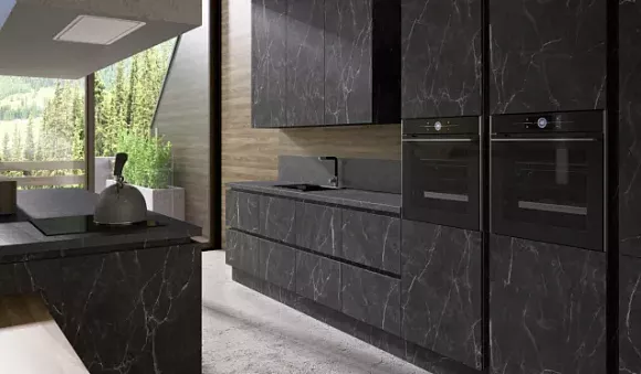 Черная кухня в Новосибирске