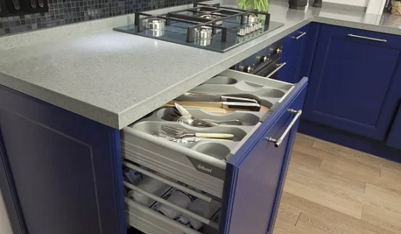 Синяя кухня в Казани