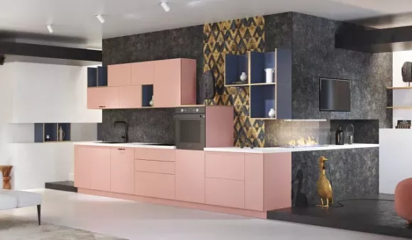 Светлая кухня в Мурманске